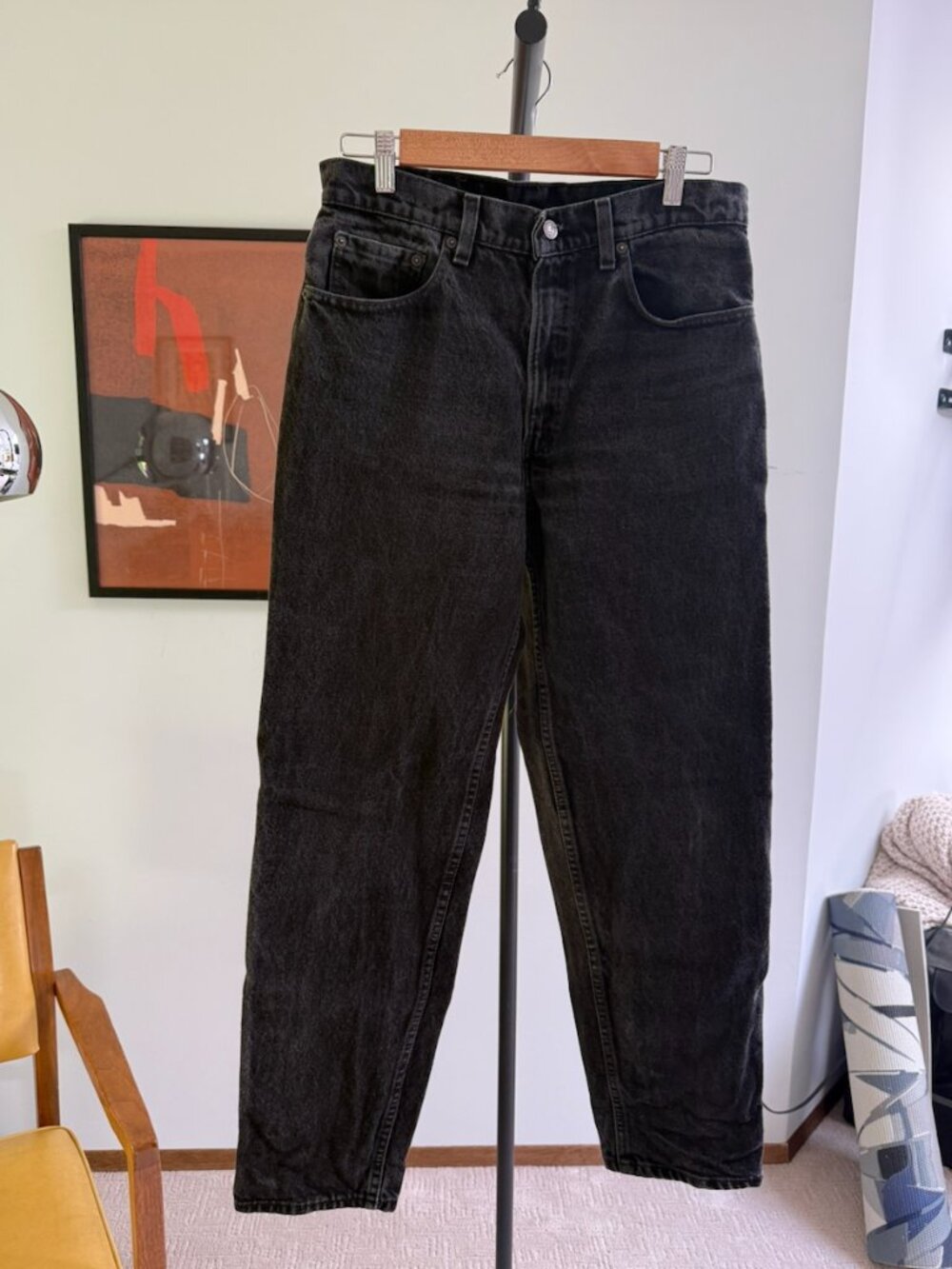 Vintage Levi's 550 Made in USA Black Tapered High Waisted Jeans Measured Size 30